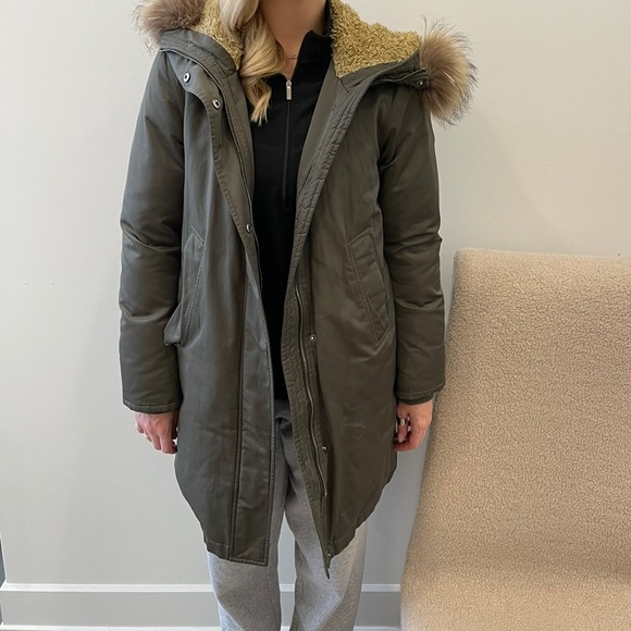 Theory Parka - Picture 3 of 6